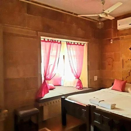 Hotel Nirmal Haveli جيلسامر المظهر الخارجي الصورة