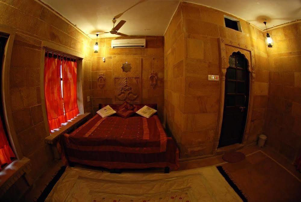 Hotel Nirmal Haveli جيلسامر المظهر الخارجي الصورة