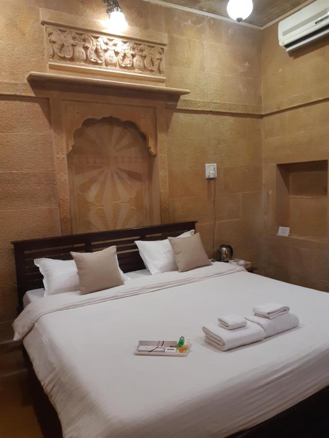Hotel Nirmal Haveli جيلسامر المظهر الخارجي الصورة